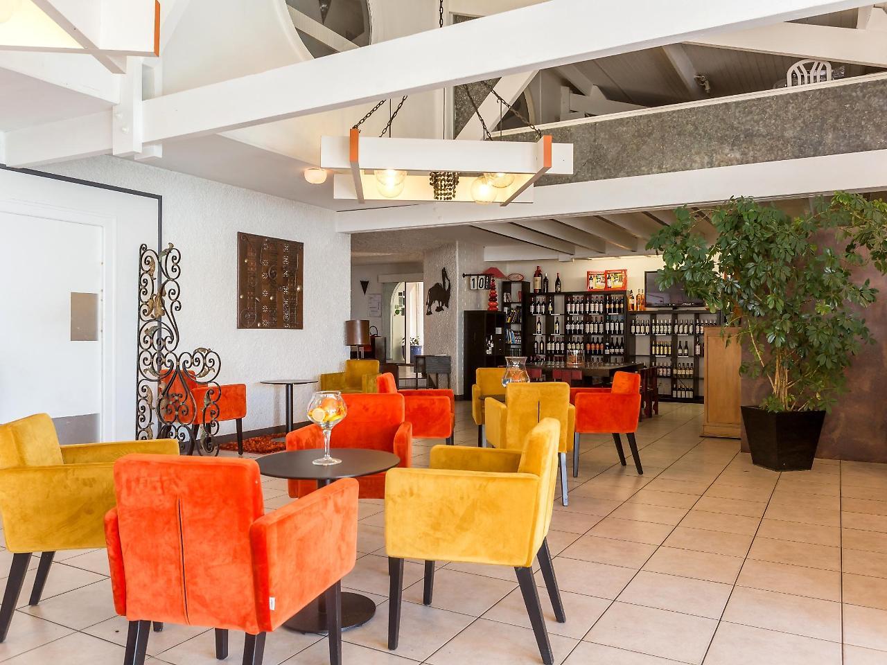 Logis Hotel Restaurant La Citadelle Blaye Exterior foto